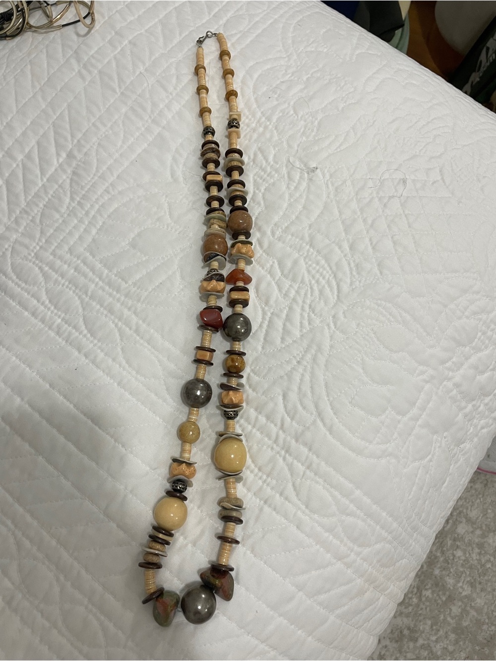Natural Multi-Tone Bead Necklace - Beige and Brown Fashion Jewelry